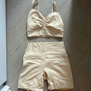 LULULEMON Biker short and Sports Bra set!